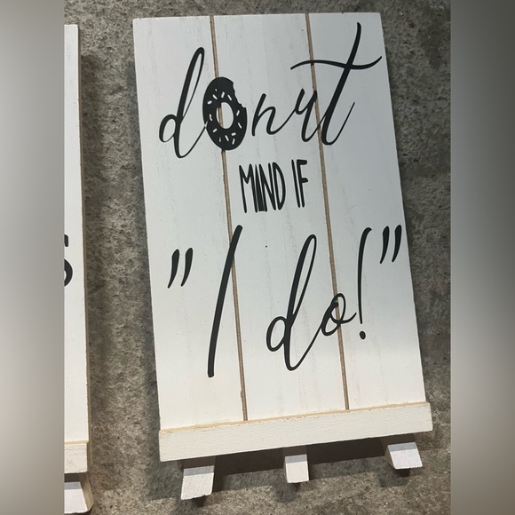 Wedding table signage - Picture 4 of 5